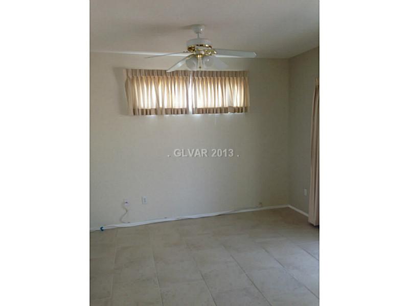 3074 Lake Barkley Road Henderson, NV 89052 - Photo 11 of 29 Property Photo.