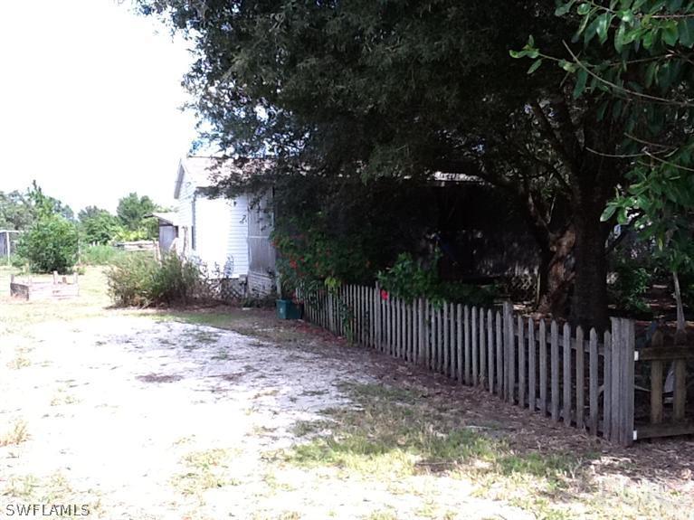 1570 Case Road LaBelle, FL 33935 - Photo 2 of 8 Gallery Image 2