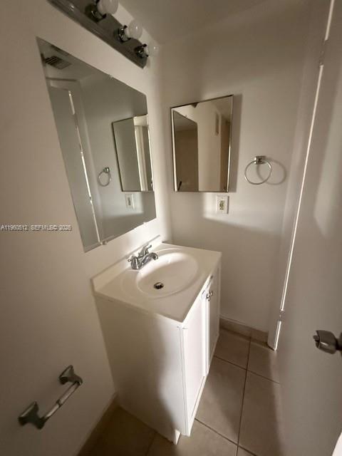 17500 Northwest 67th Place, Unit I4 Hialeah, FL 33015 - Photo 3 of 6