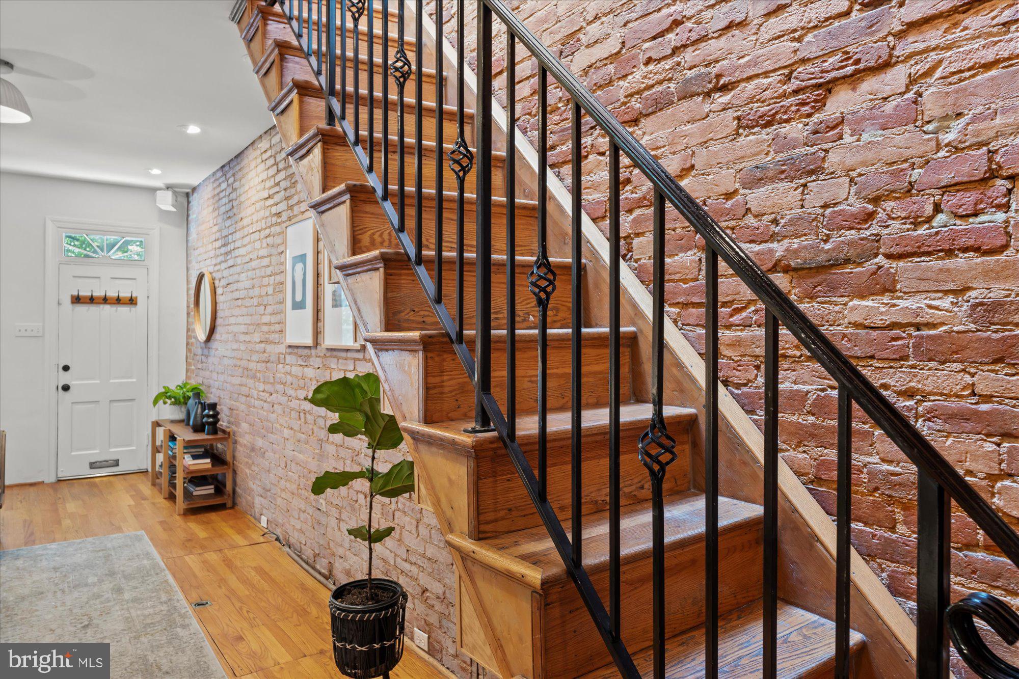 142 D Street Southeast Washington, DC 20003 - Photo 16 of 25