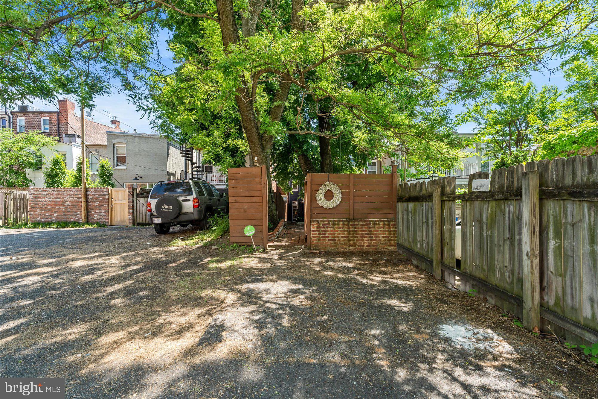 142 D Street Southeast Washington, DC 20003 - Photo 25 of 25