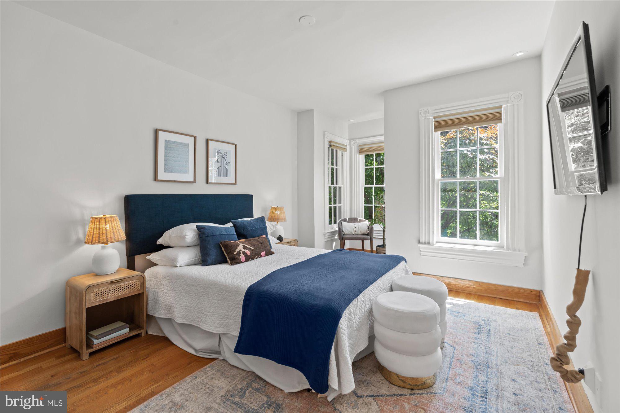 142 D Street Southeast Washington, DC 20003 - Photo 6 of 25