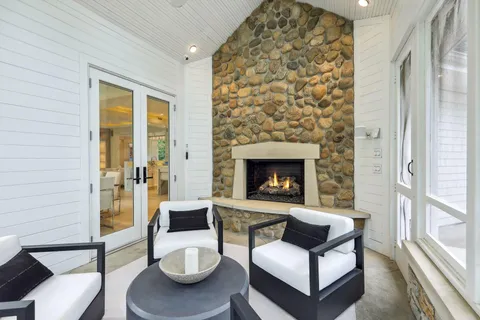 $2,800,000 | 2112 Meeting Street, Minnetonka, MN 55391