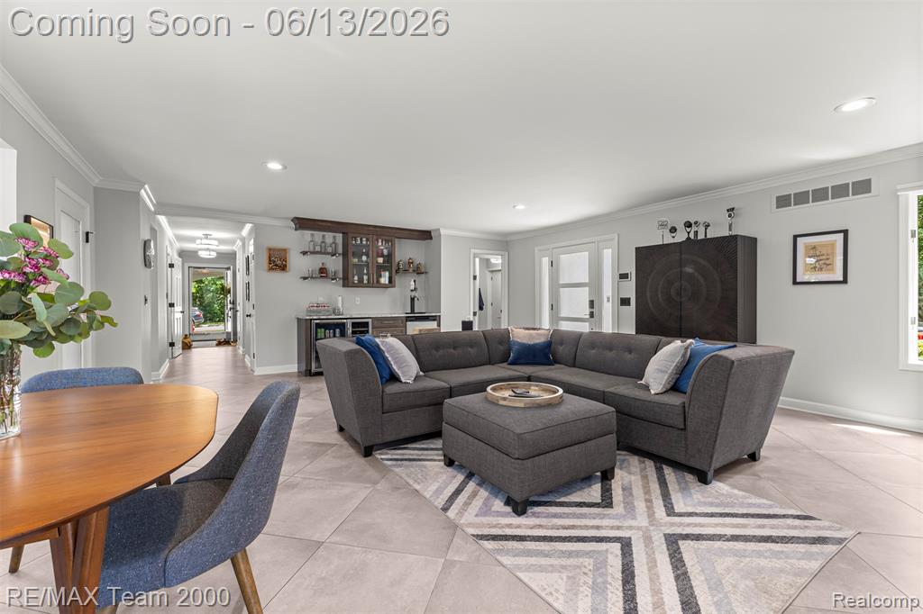 137 North Brady Road Dearborn, MI 48124 - Photo 25 of 72