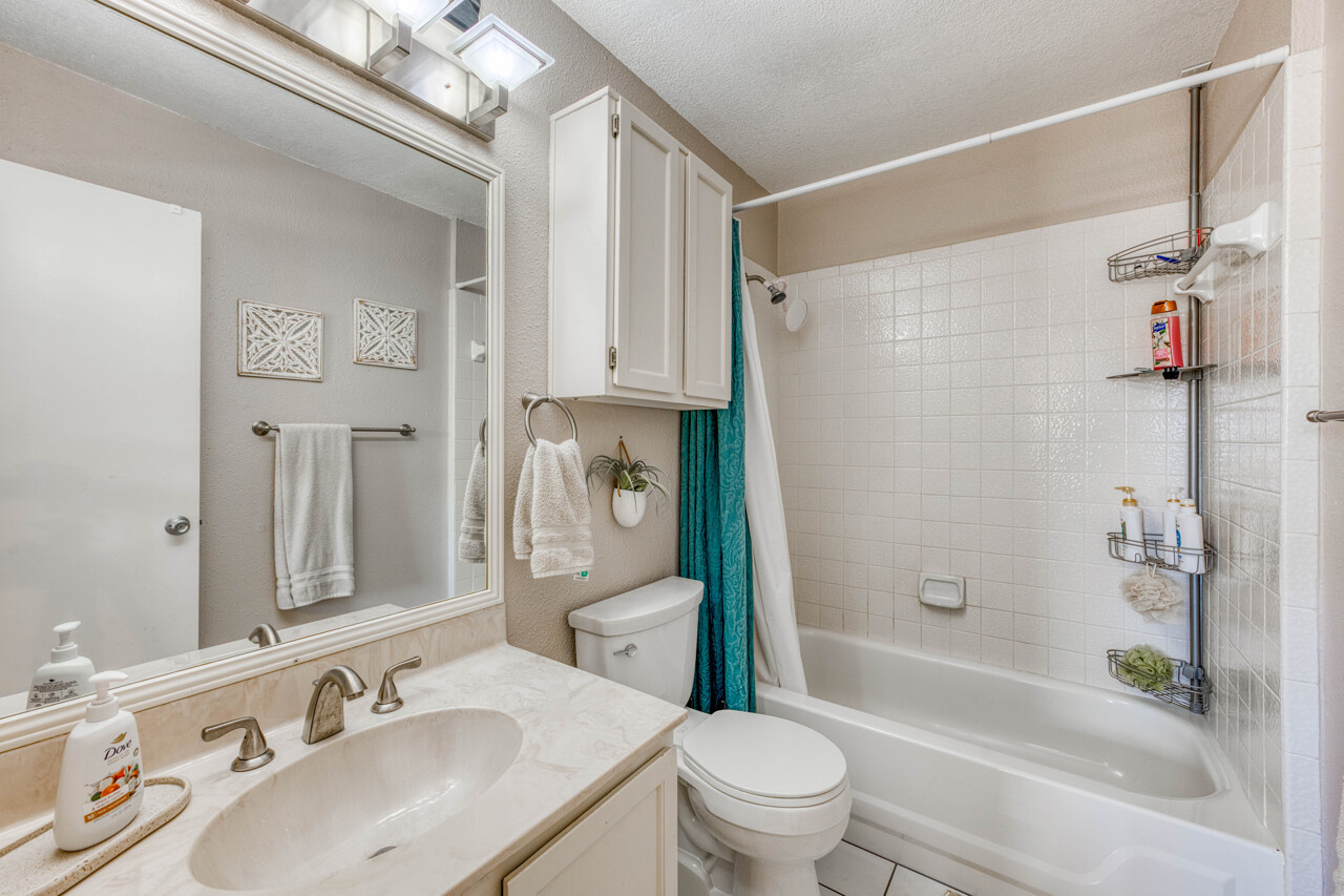1100 The Cape Road, Unit 803 Horseshoe Bay, TX 78657 - Photo 16 of 31