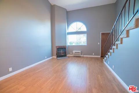 $2,395 | 3970 Moore Street, Unit 5, Los Angeles, CA 90066