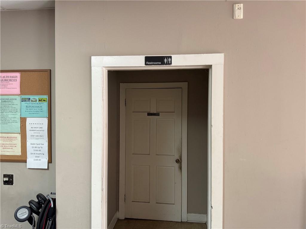 3073 High Point Road Winston-Salem, NC 27107 - Photo 15 of 32 Gallery Image 15