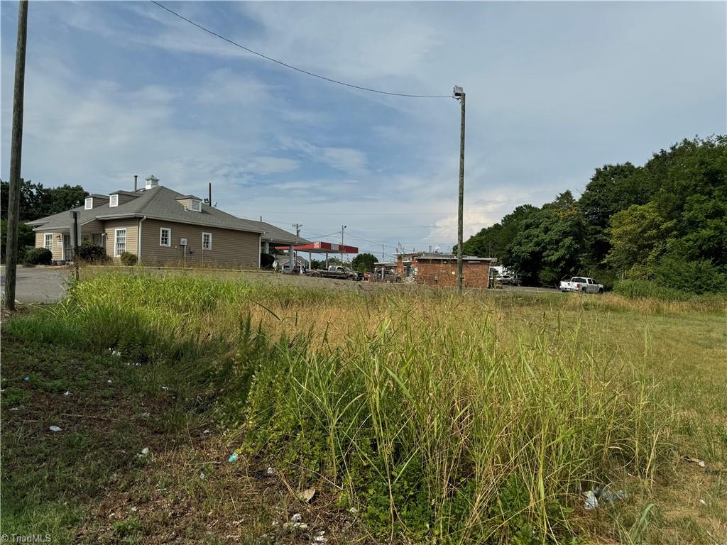 3073 High Point Road Winston-Salem, NC 27107 - Photo 25 of 32 Gallery Image 25
