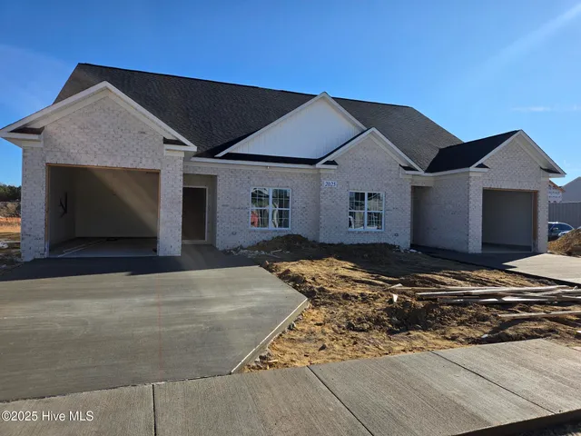 $297,500 | 2025 Dartford Drive, Unit A, Greenville, NC 27834