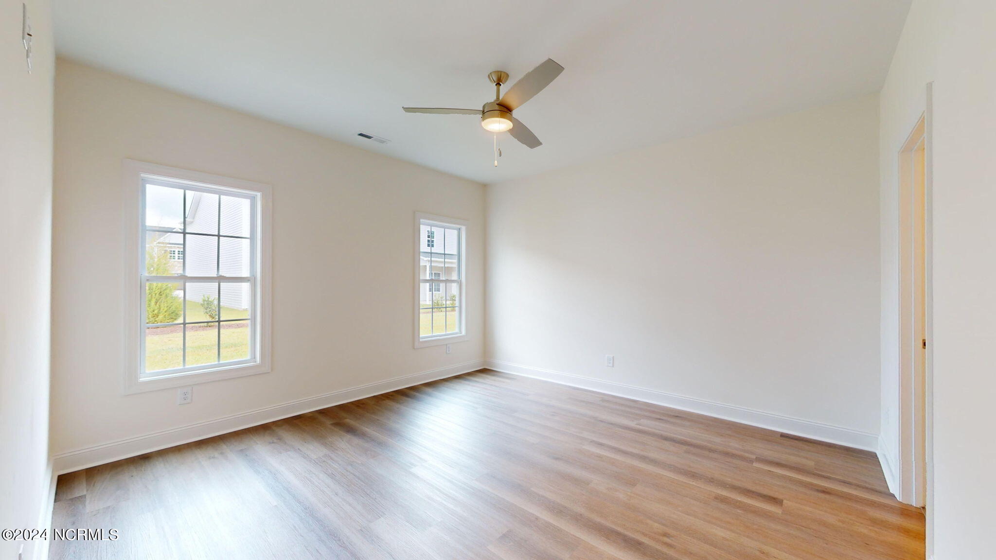 2025 Dartford Drive, Unit A Greenville, NC 27834 - Photo 14 of 45 35-web-or-mls-1404-Dorset-Dr-Unit-A-Gree