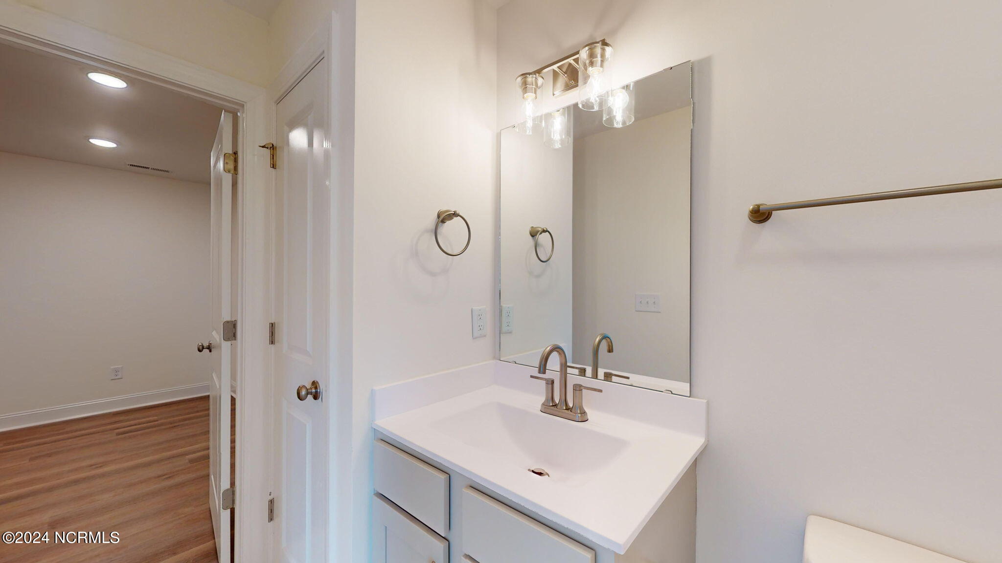 2025 Dartford Drive, Unit A Greenville, NC 27834 - Photo 25 of 45 46-web-or-mls-1404-Dorset-Dr-Unit-A-Gree