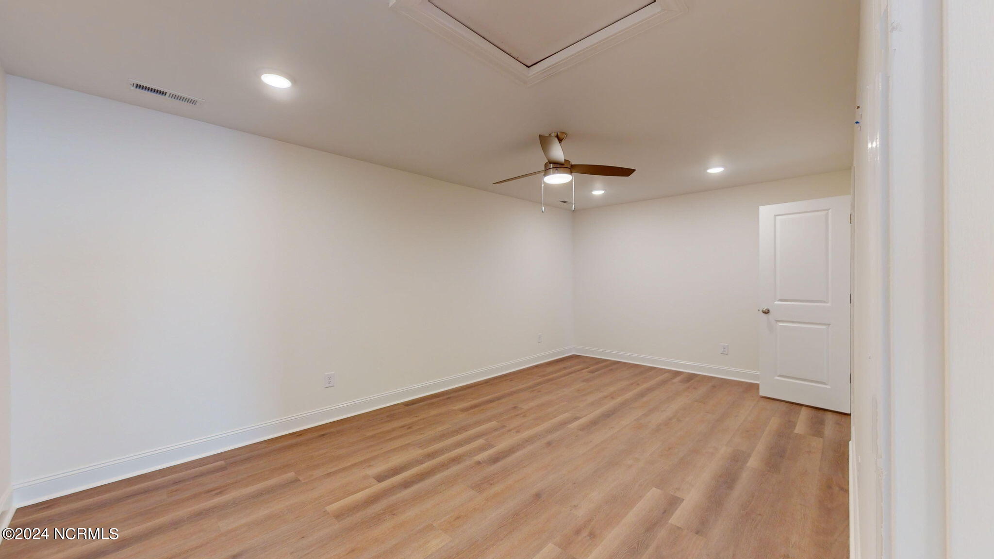 2025 Dartford Drive, Unit A Greenville, NC 27834 - Photo 26 of 45 48-web-or-mls-1404-Dorset-Dr-Unit-A-Gree