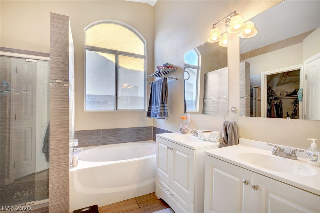 910 Shadowfax Road Henderson, NV 89015 - Photo 17 of 30 Gallery Image 17