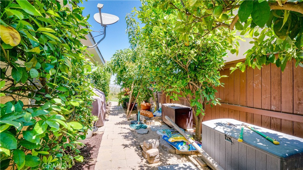 17076 1st Street Riverside, CA 92503 - Photo 42 of 50
