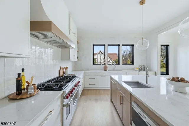 $4,650,000 | 15 Sparta Road, Short Hills, NJ 07078