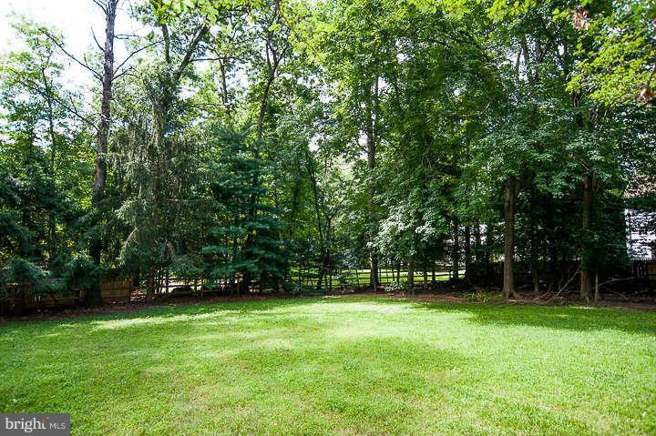 2902 Bree Hill Road Oakton, VA 22124 - Photo 3 of 22 Exterior Rear