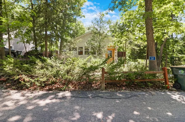 $2,700 | 543 Oakwood Trail, Twin Lakes, WI 53181