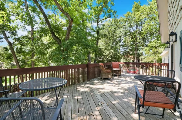 $2,700 | 543 Oakwood Trail, Twin Lakes, WI 53181