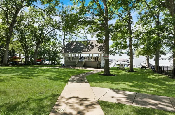 $2,700 | 543 Oakwood Trail, Twin Lakes, WI 53181