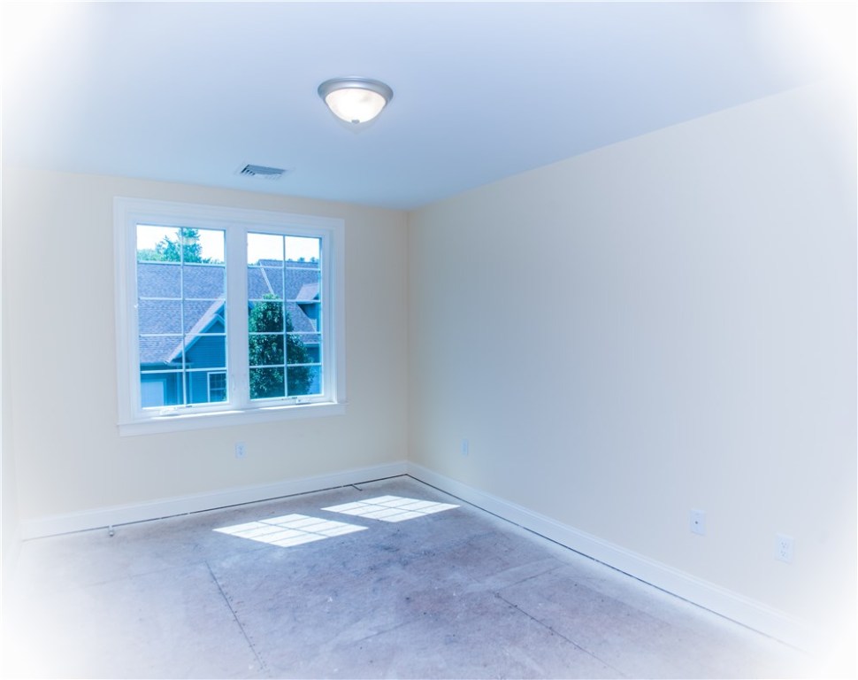 315 Old River Road, Unit 25 Lincoln, RI 02838 - Photo 24 of 28 2nd floor den or guest room