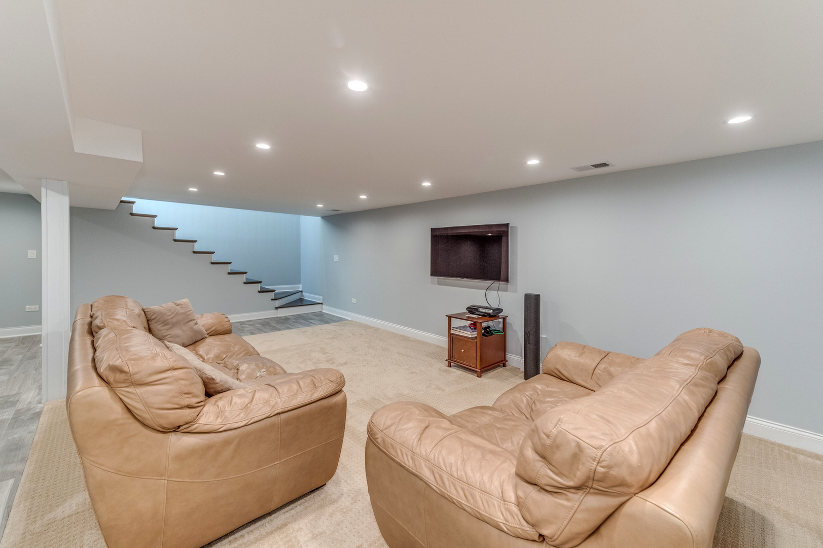 408 Warren Road Glenview, IL 60025 - Photo 21 of 28