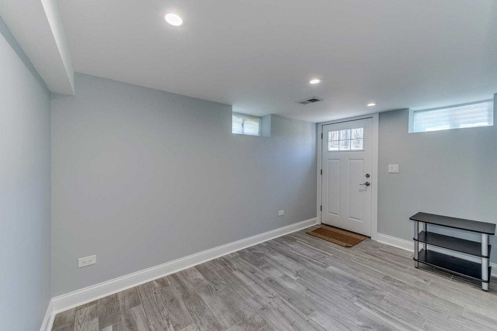 408 Warren Road Glenview, IL 60025 - Photo 24 of 28