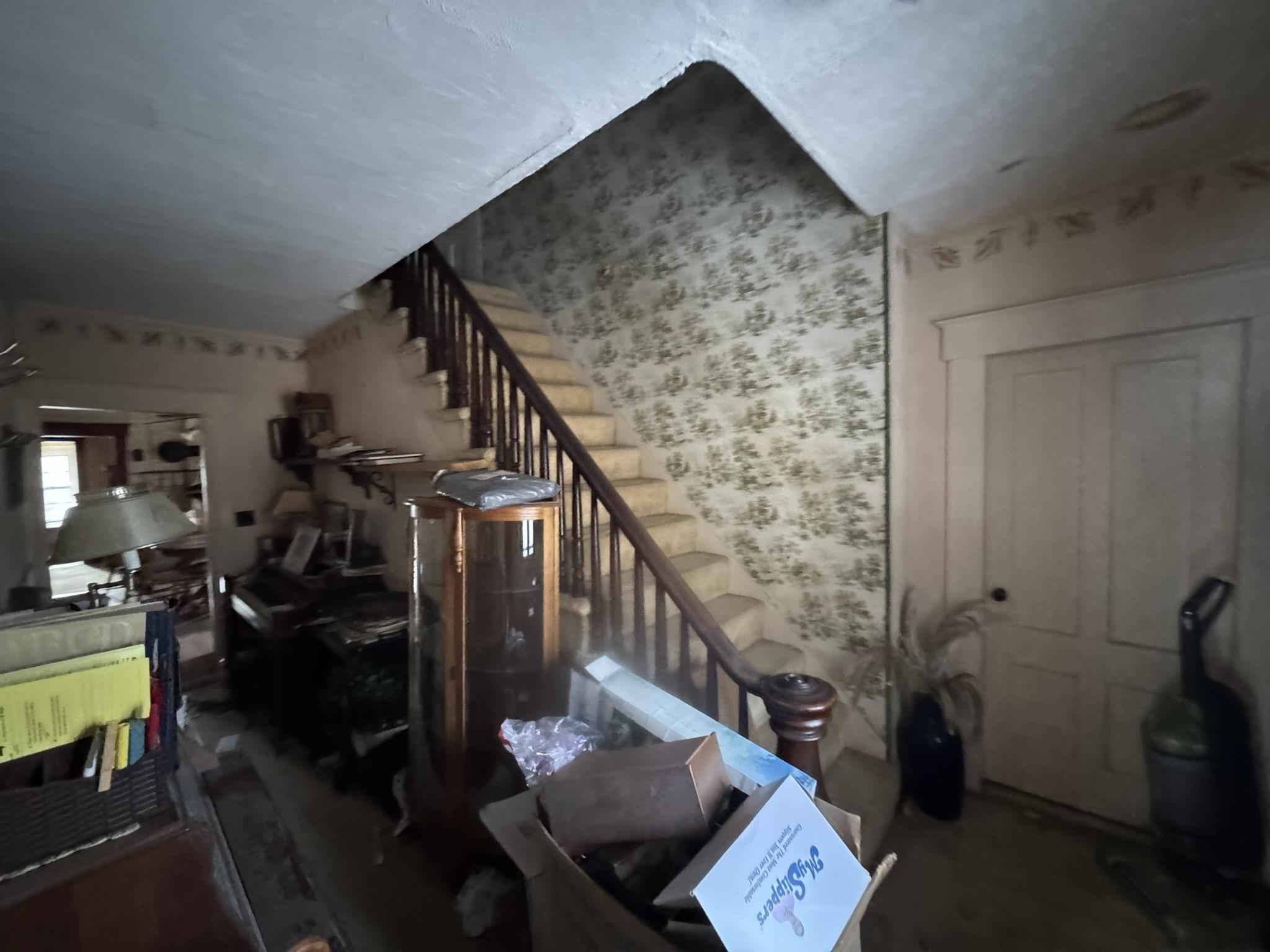 52 Elm Street Goffstown, NH 03045 - Photo 12 of 55