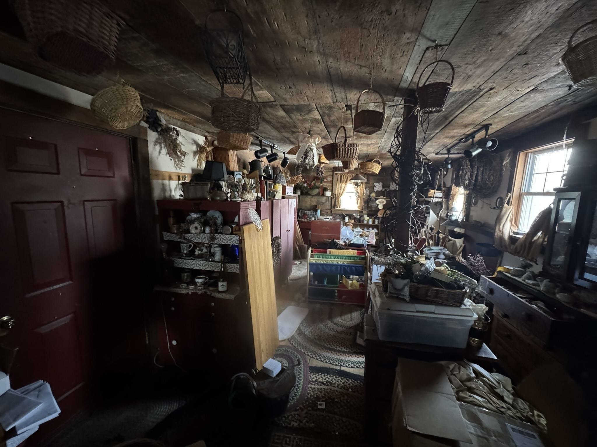 52 Elm Street Goffstown, NH 03045 - Photo 38 of 55