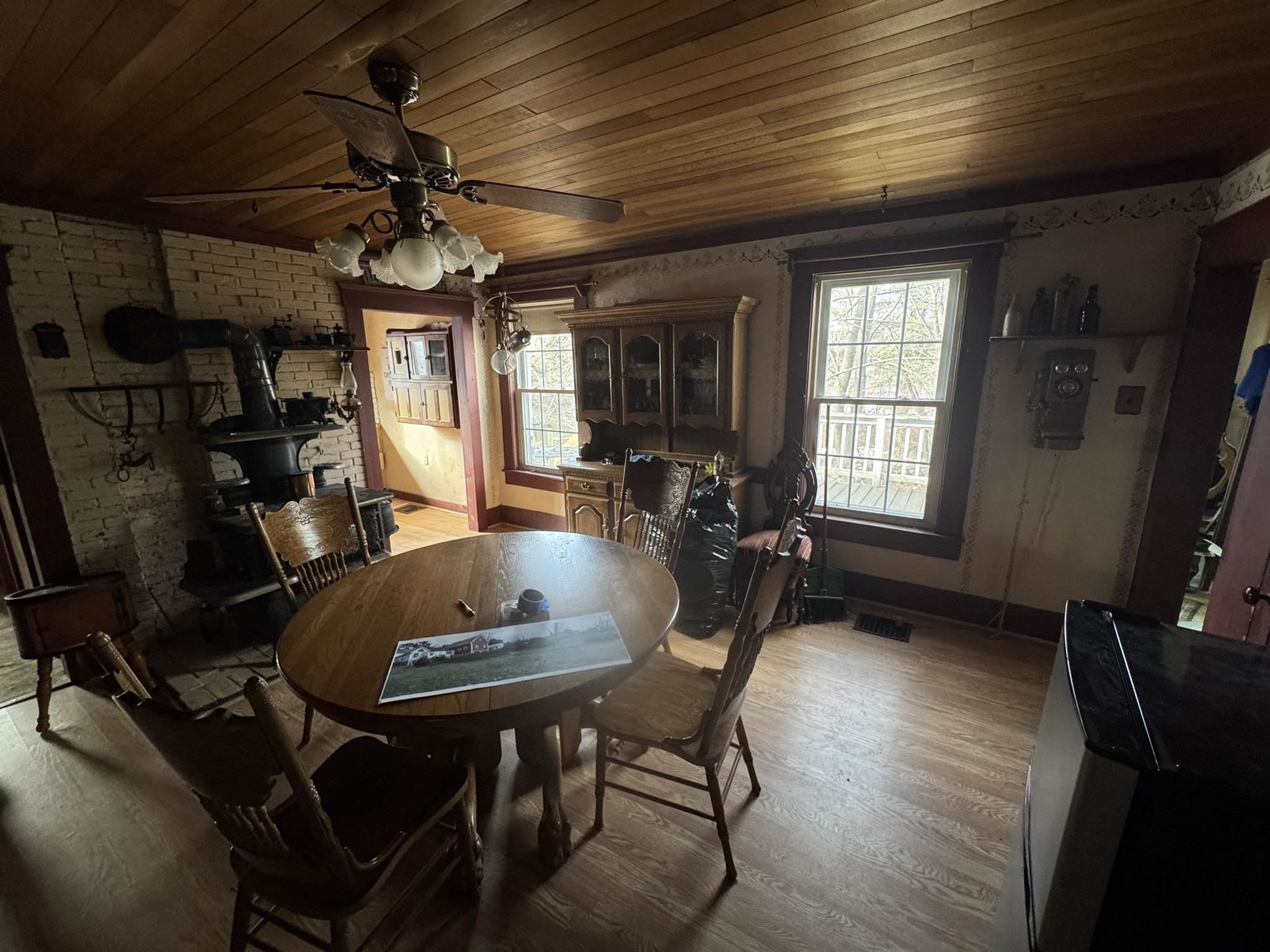 52 Elm Street Goffstown, NH 03045 - Photo 5 of 55