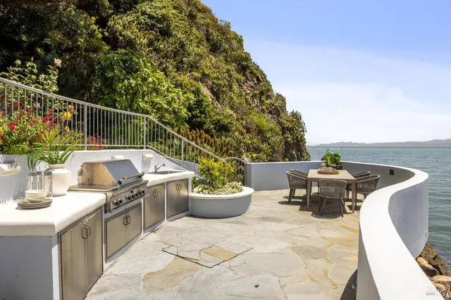 $15,000,000 | 97 West Shore Road, Belvedere, CA 94920