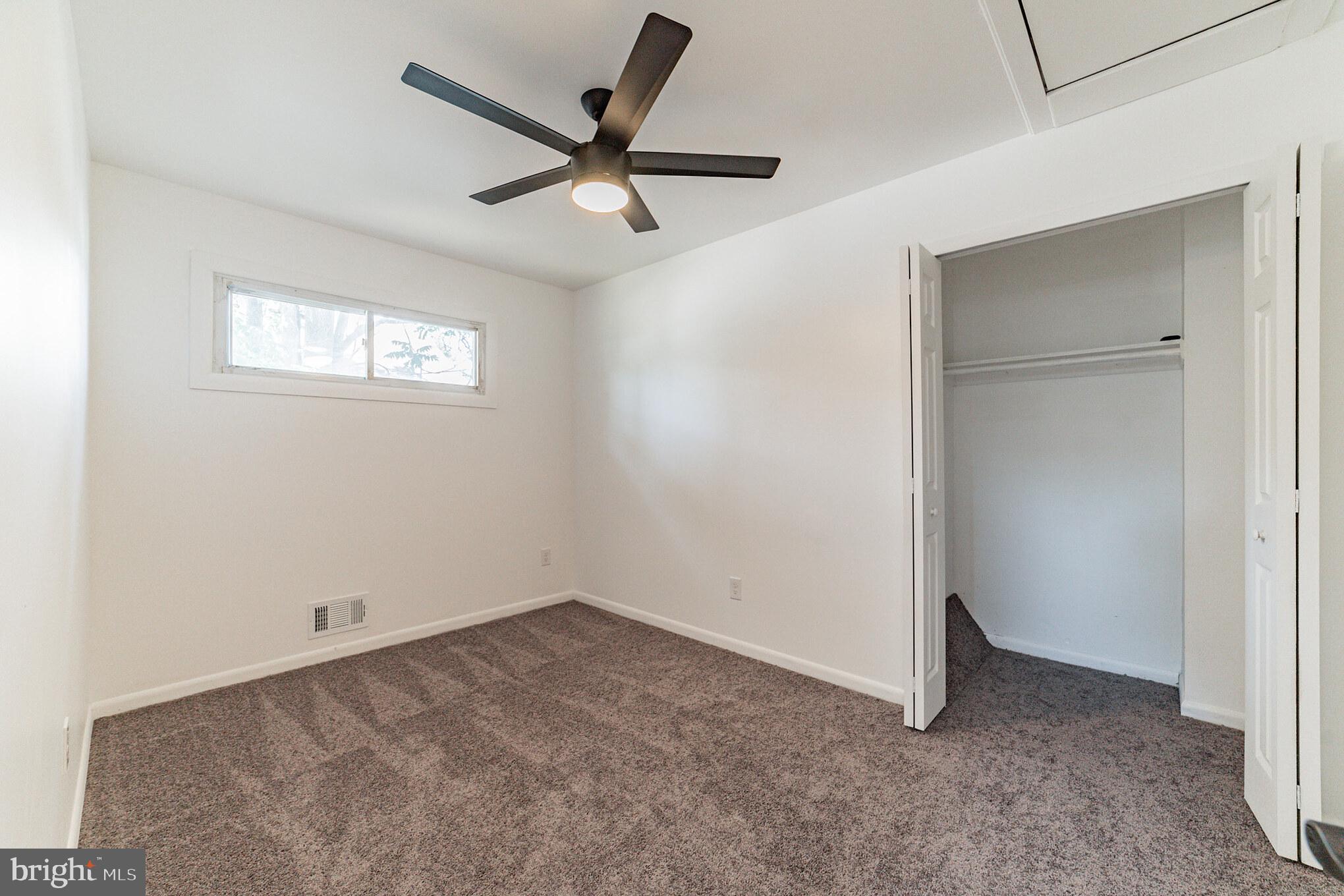 227 Lake Road Pasadena, MD 21122 - Photo 20 of 28 Gallery Image 20
