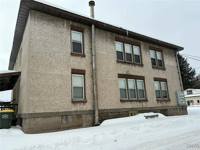 $300,000 | 69 North Main Street, Bainbridge, NY 13733