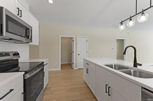 $234,900 | 1072 Emilee Court, Fort Wayne, IN 46825