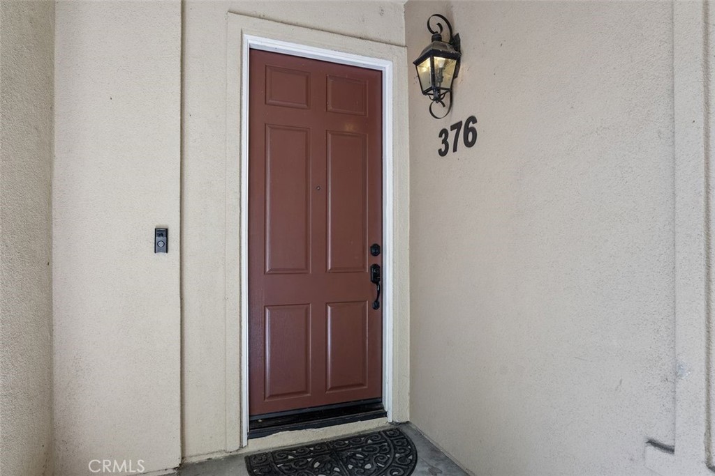 376 Quail Ridge Irvine, CA 92603 - Photo 2 of 31