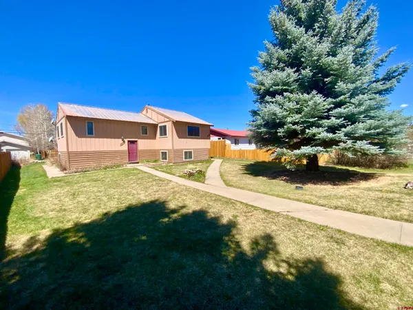 $725,000 | 515-517 North 12th Street, Gunnison, CO 81230