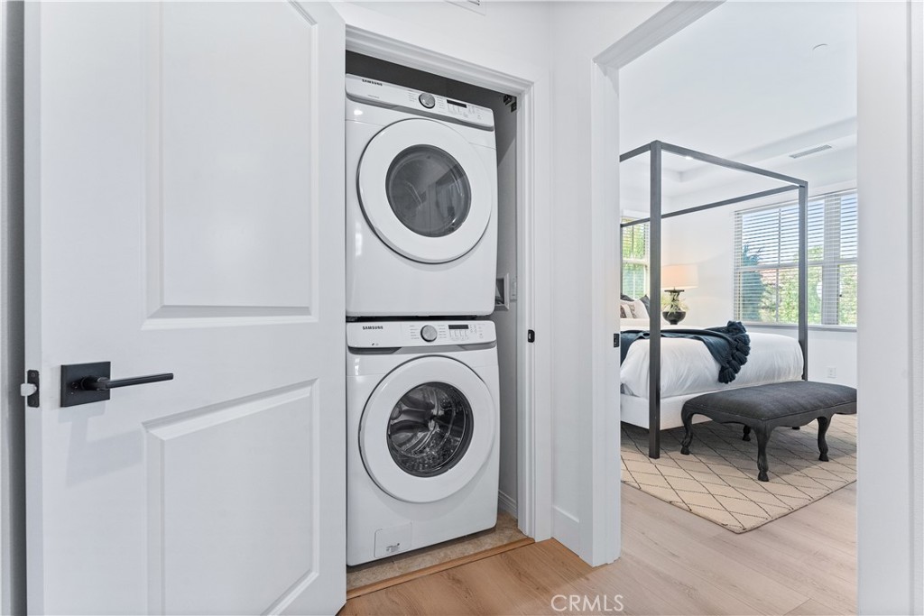 90 Mayfair Irvine, CA 92620 - Photo 13 of 30