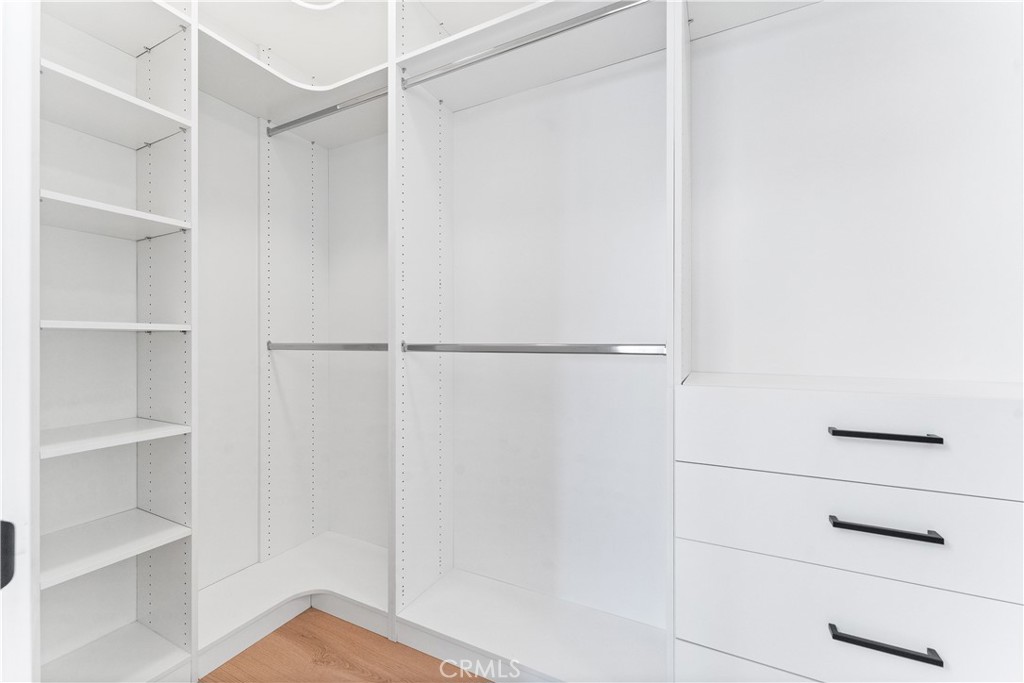 90 Mayfair Irvine, CA 92620 - Photo 19 of 30