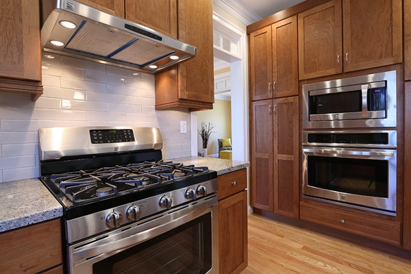 7 Burton Road Burlington, MA 01803 - Photo 11 of 30 Gallery Image 11