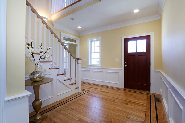 7 Burton Road Burlington, MA 01803 - Photo 5 of 30 Gallery Image 5