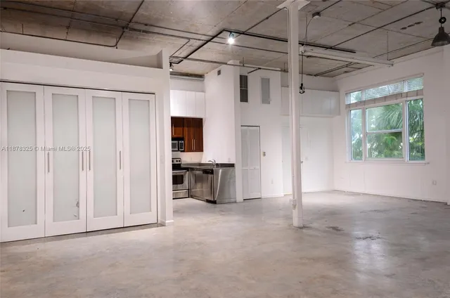 a view of a storage & utility room