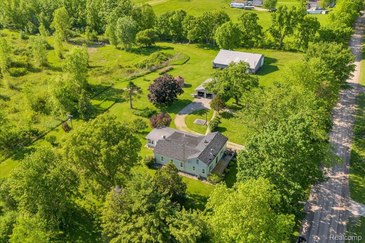 10294 South Nichols Road Gaines, MI 48436 - Photo 61 of 66 61-10294 S Nichols Rd_60.jpg