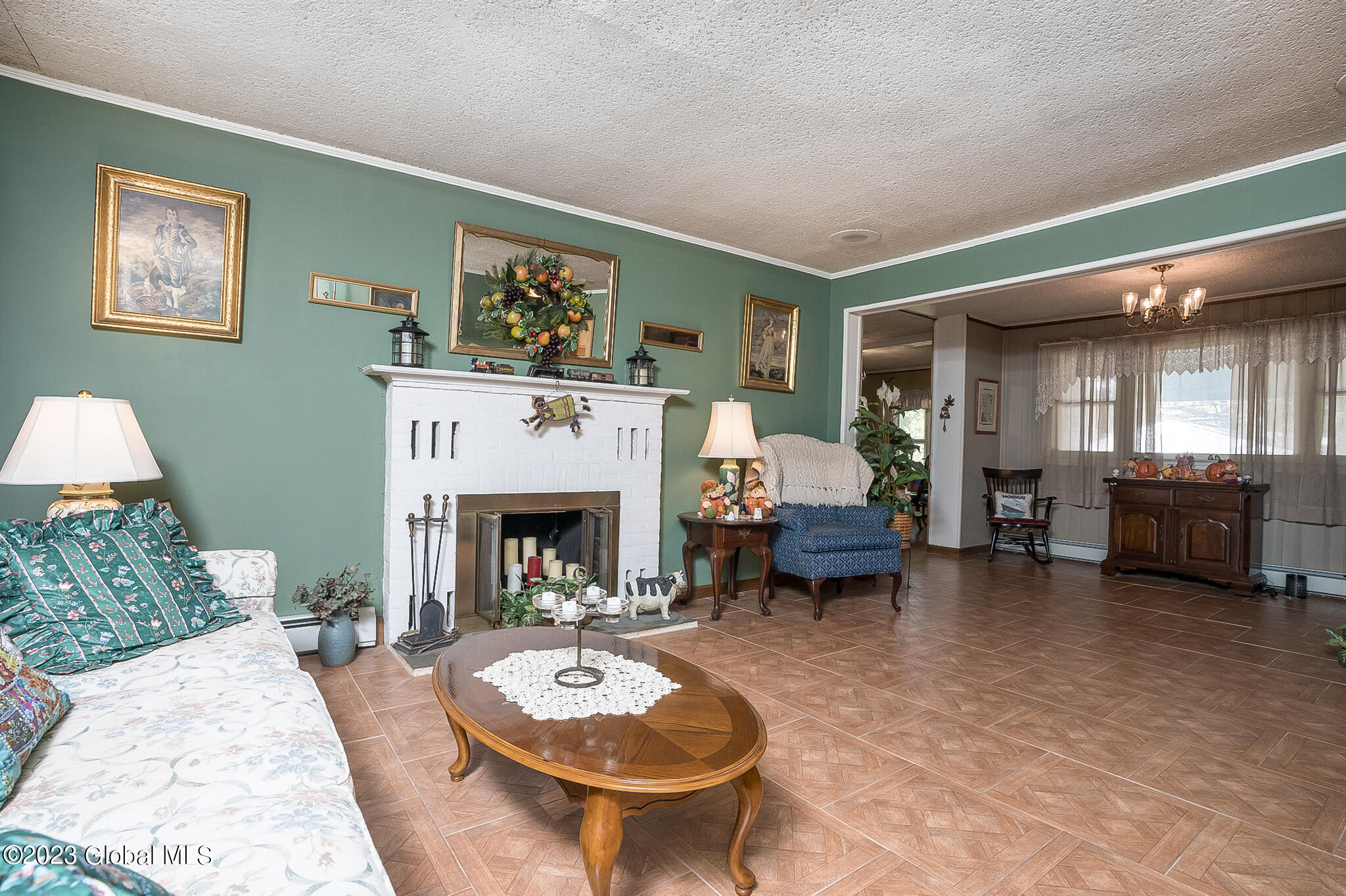 7 Southgate Road Colonie, NY 12211 - Photo 5 of 24 030-7-Southgate-Rd
