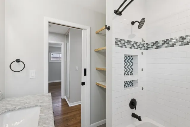 $619,000 | 6803 Keeler Avenue, Lincolnwood, IL 60712