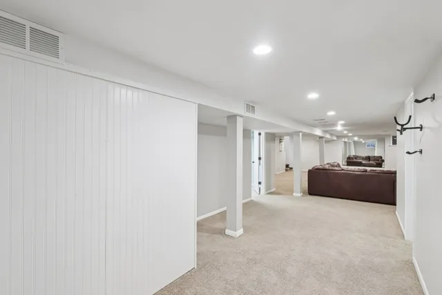 $619,000 | 6803 Keeler Avenue, Lincolnwood, IL 60712