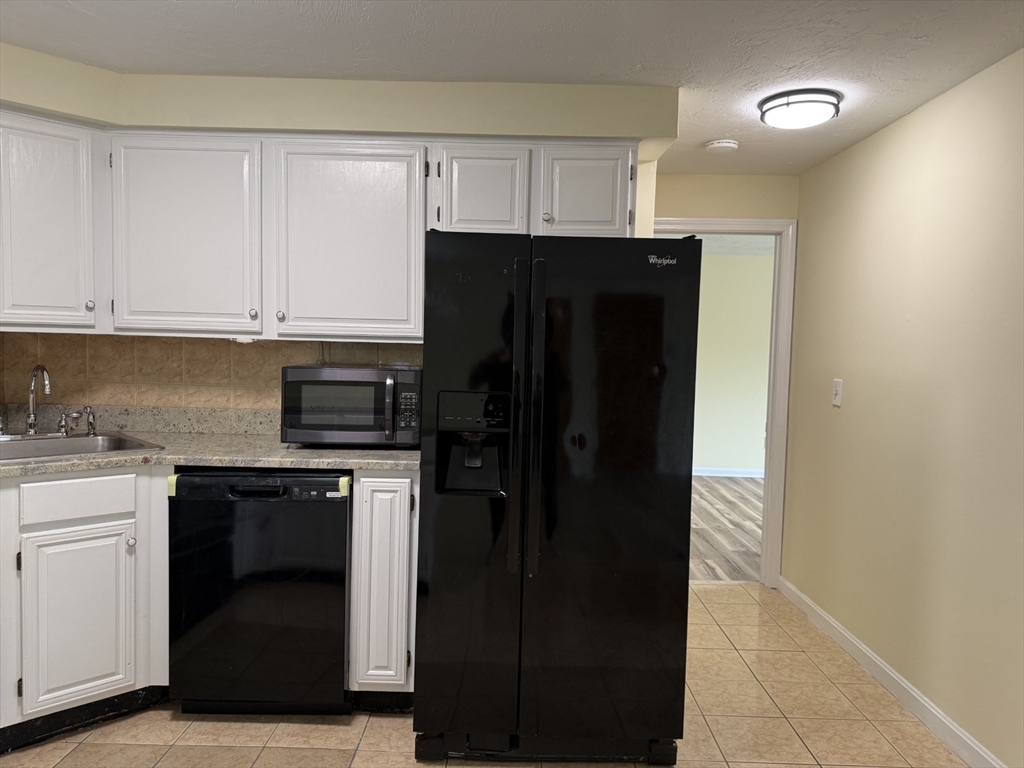 11 Hulbert Road, Unit 13 Worcester, MA 01603 - Photo 9 of 23