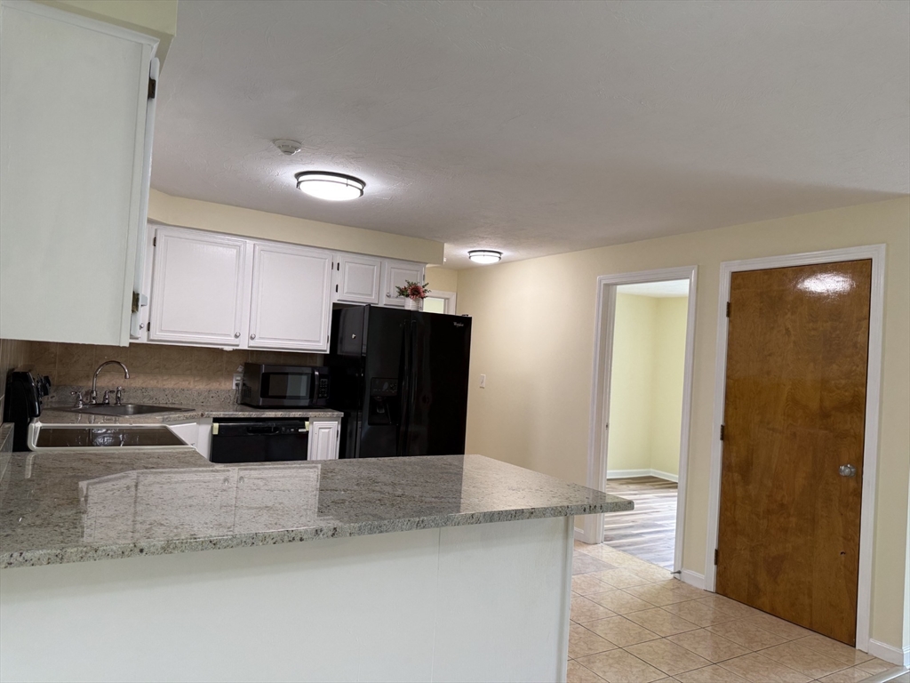 11 Hulbert Road, Unit 13 Worcester, MA 01603 - Photo 10 of 23