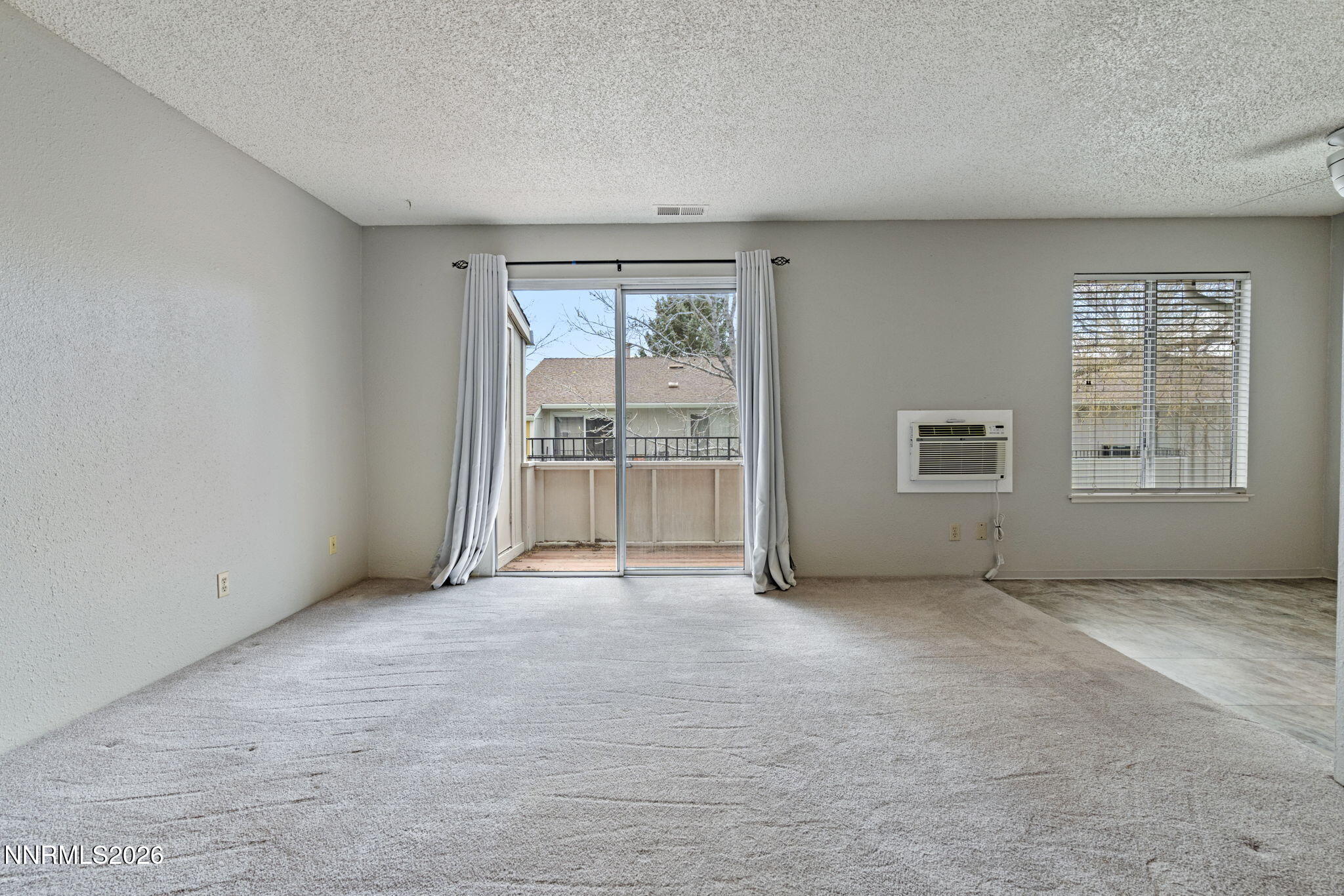 400 South Saliman Road, Unit 104 Carson City, NV 89701 - Photo 22 of 37 22-web-or-mls-DSC00043