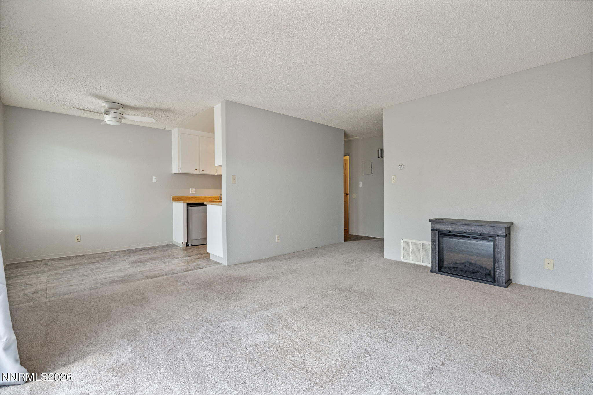 400 South Saliman Road, Unit 104 Carson City, NV 89701 - Photo 27 of 37 27-web-or-mls-DSC00031