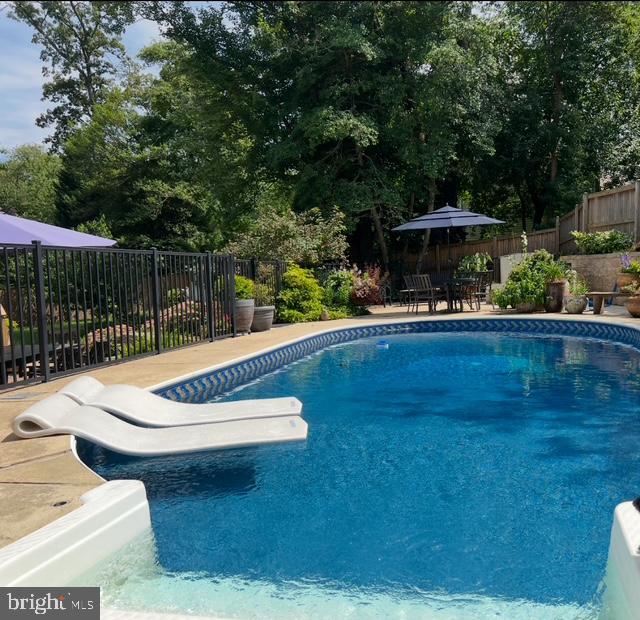 1247 Silver Run Drive Pasadena, MD 21122 - Photo 80 of 100 Oasis