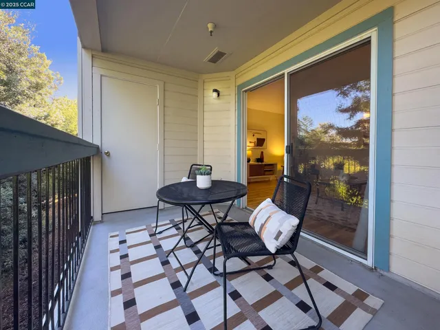 $299,000 | 1420 Bel Air Drive, Unit 207, Concord, CA 94521